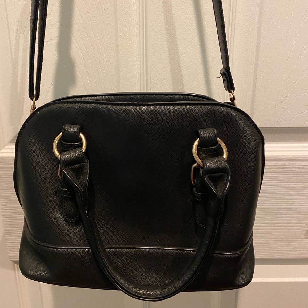 Cute minimal Black Crossbody Purse